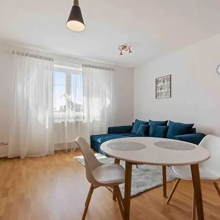 Appartement Modern & Cozy Near Hockey & Football Arena
